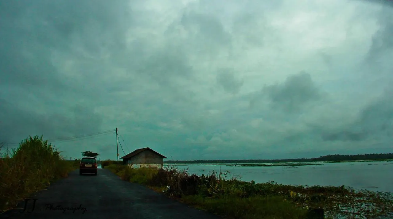 Jj'S Holiday Home Thanniyam India